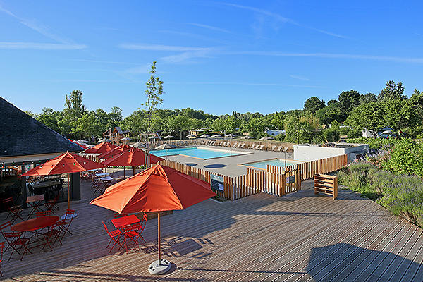 camping-angers-lac-de-maine-galerie-photos-activites-services-piscine-2 ...